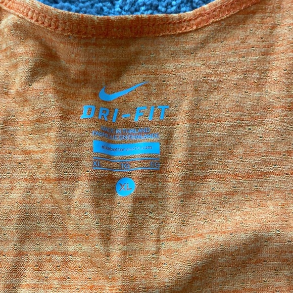 Nike Top SIZE XL - Picture 3 of 5